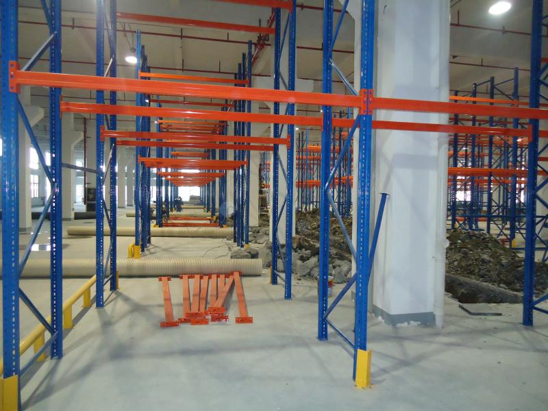 ���ͻ��ܵ��ص㼰�ṹ